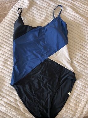 Summersalt Colorblock One-Piece Swimsuit in Blue, Black & White w/matching skirt